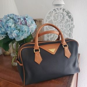 Authentic Yves Saint Laurent Handbag (YSL Handbag)